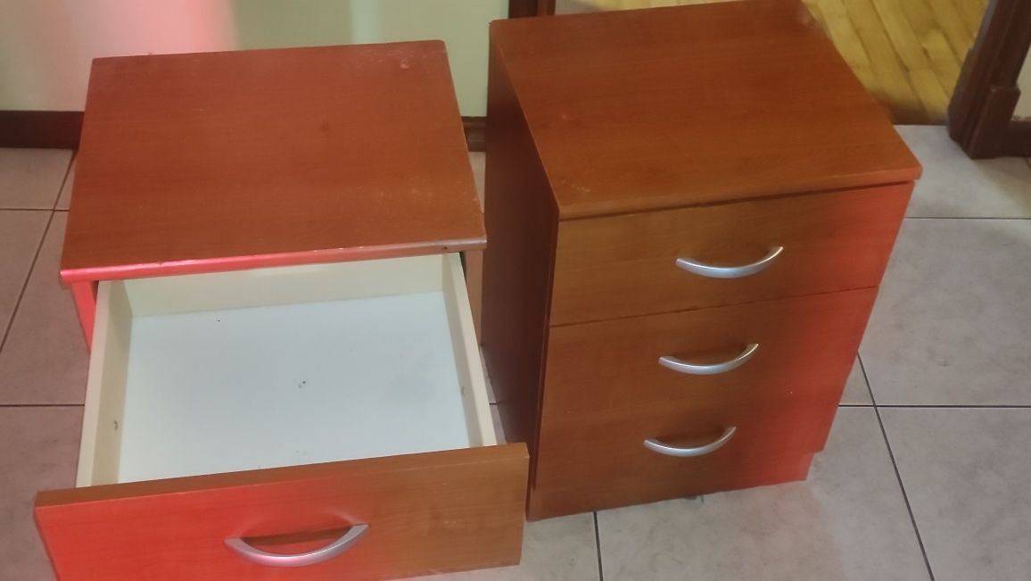 Conjunto de Mesas de cabeceira