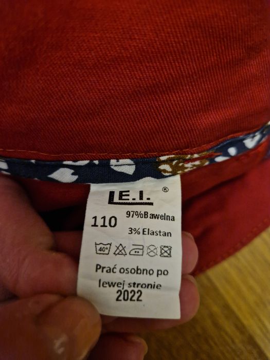 Spodnie czerwone