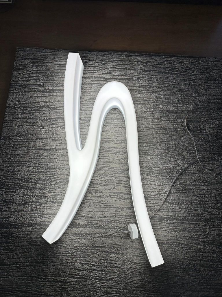 Lampa Molto Luce Lash Object stojąca LED biała chrom.