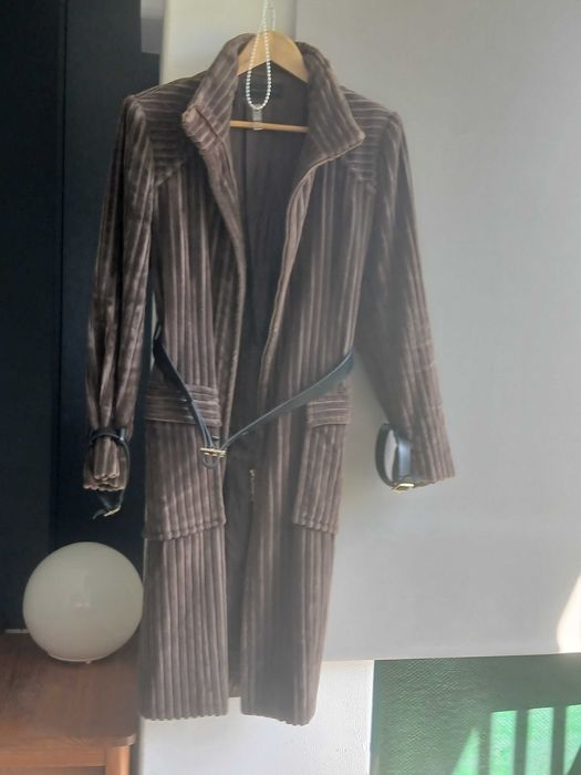 Casaco comprido Veludo Verde Acastanhado Purification Garcia