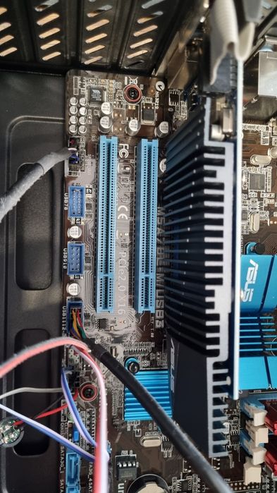 PC Desktop (torre) AMD FX 6300 6-Core - 8GB RAM - 1 TB HDD
