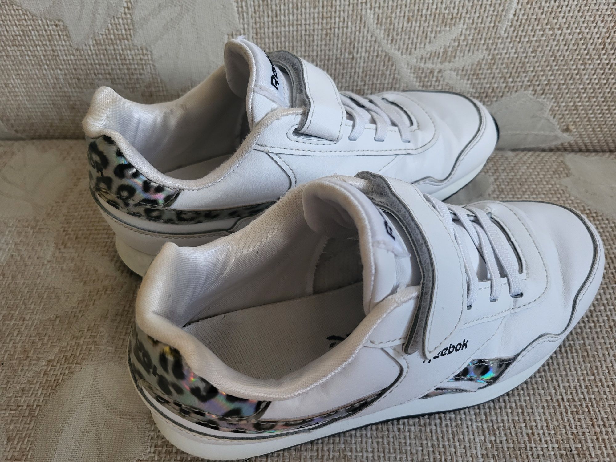 Buty białe Reebok 31.5