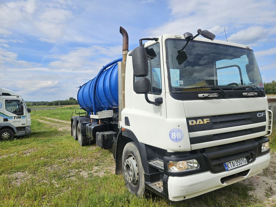 Asenizacja , Beczkowóz  DAF  CF  6x4 napęd na 2 osie