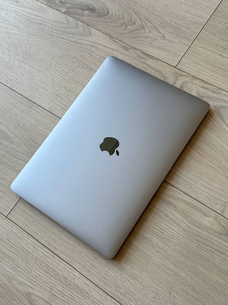 Apple Macbook Pro 13 2019 T2 Icloud під bypass