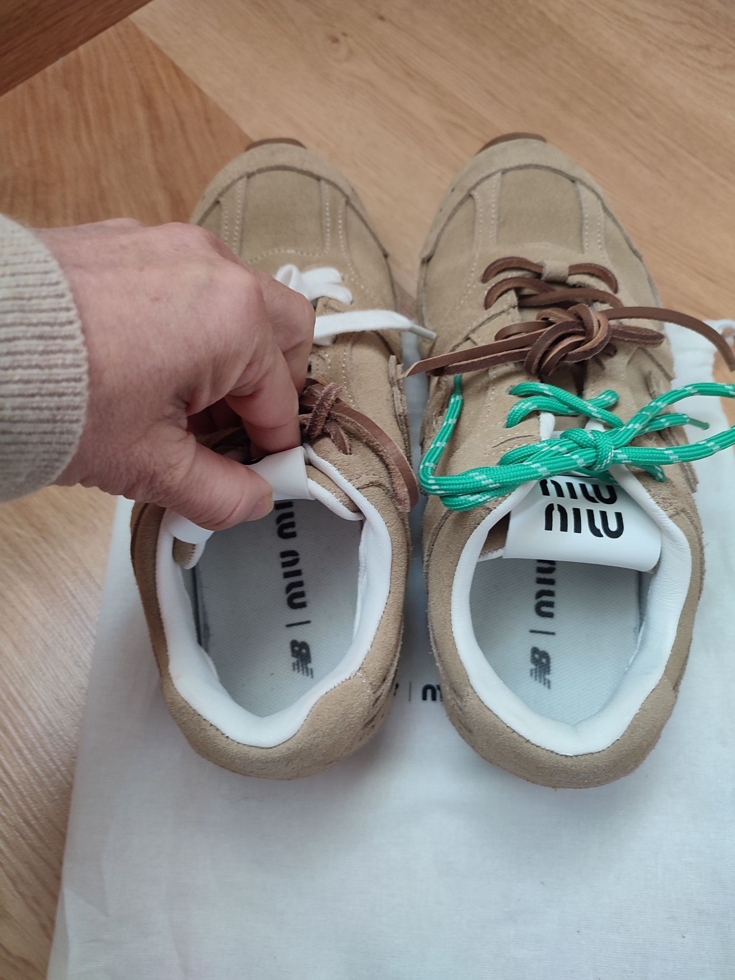 New Balance Miu Miu