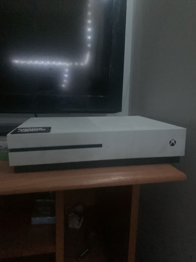 Xbox one s 500gb