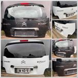 Ляда Кришка багажника Сітроен Пікассо С3 Citroen Picasso C3 2008-2014