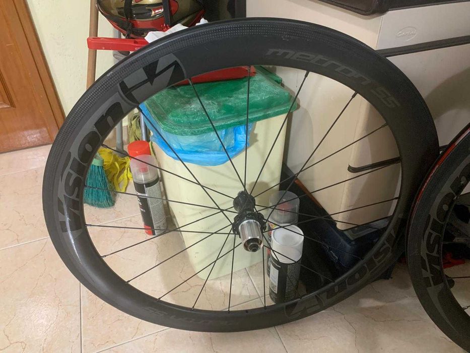 4 Rodas de carbono Vison metron rim brake