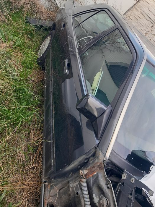 Mercedes w 124 cześci klima maska drzwi szyber fotele 95r