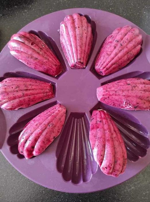 Forma de silicone para Madalenas (novo) - Tupperware