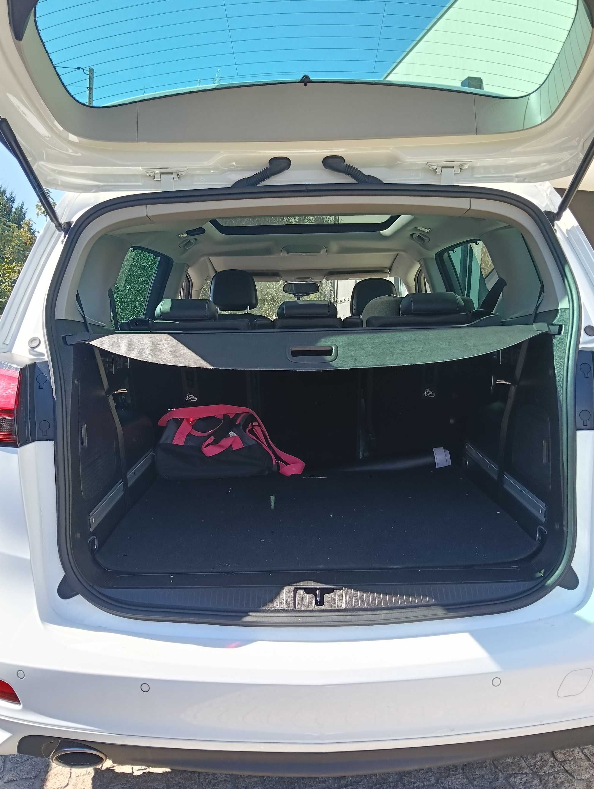 Opel Zafira 2.0 CDTi OPC Line – 7 Lugares com Luxo e Desempenho!