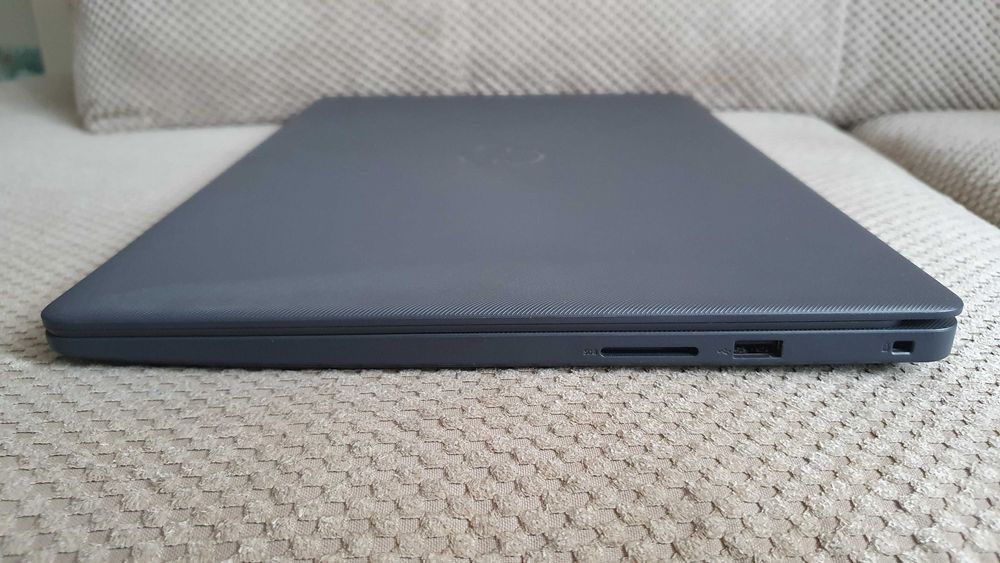 Dell Vostro 3500 15.6 FHD WVA i3-1115G4/8GB/256SSD+256SSD/Win11P ideał