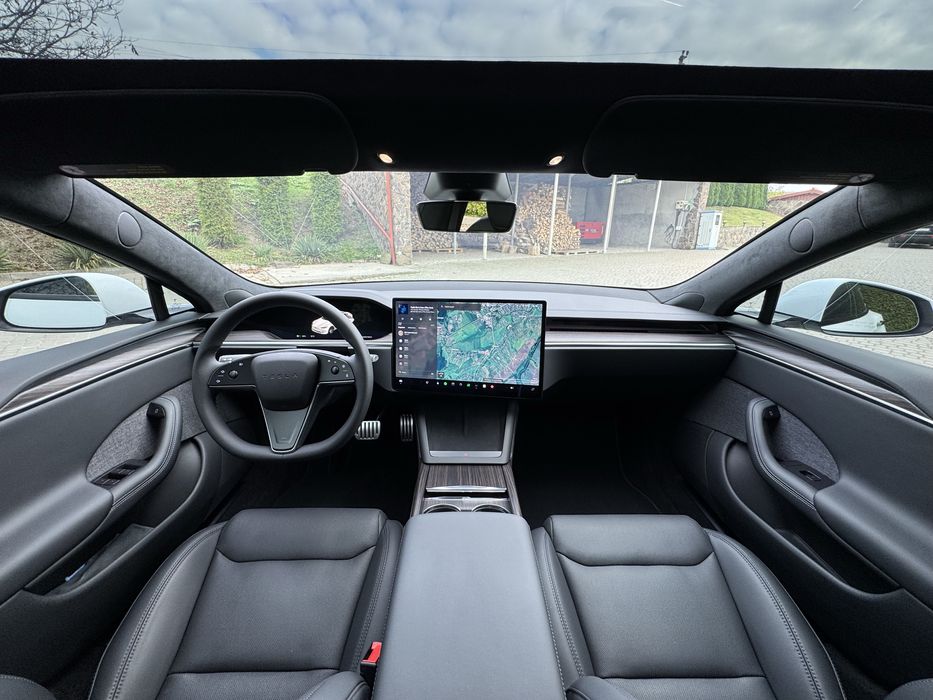 Tesla Model S Long Range