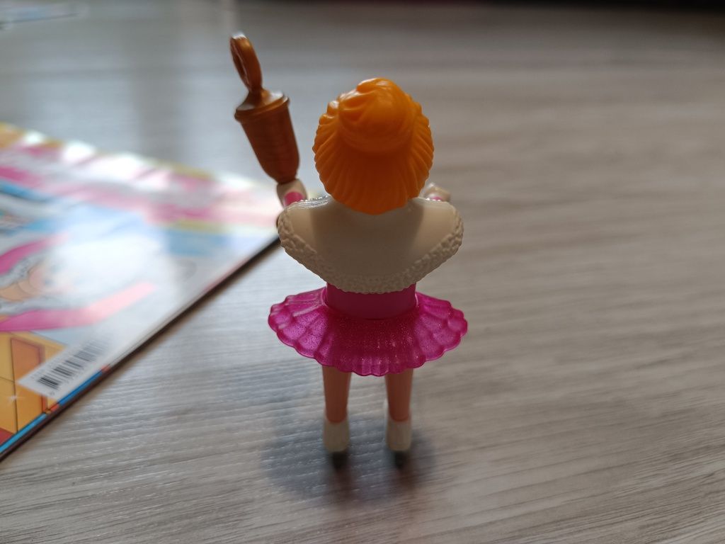 Gazetka Playmobil 1/2019 z figurka łyżwiarka figurowa