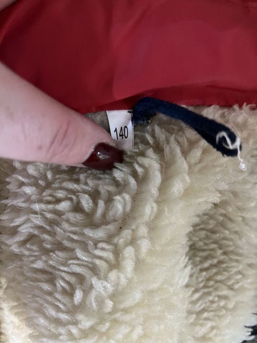 Зимова куртка 140