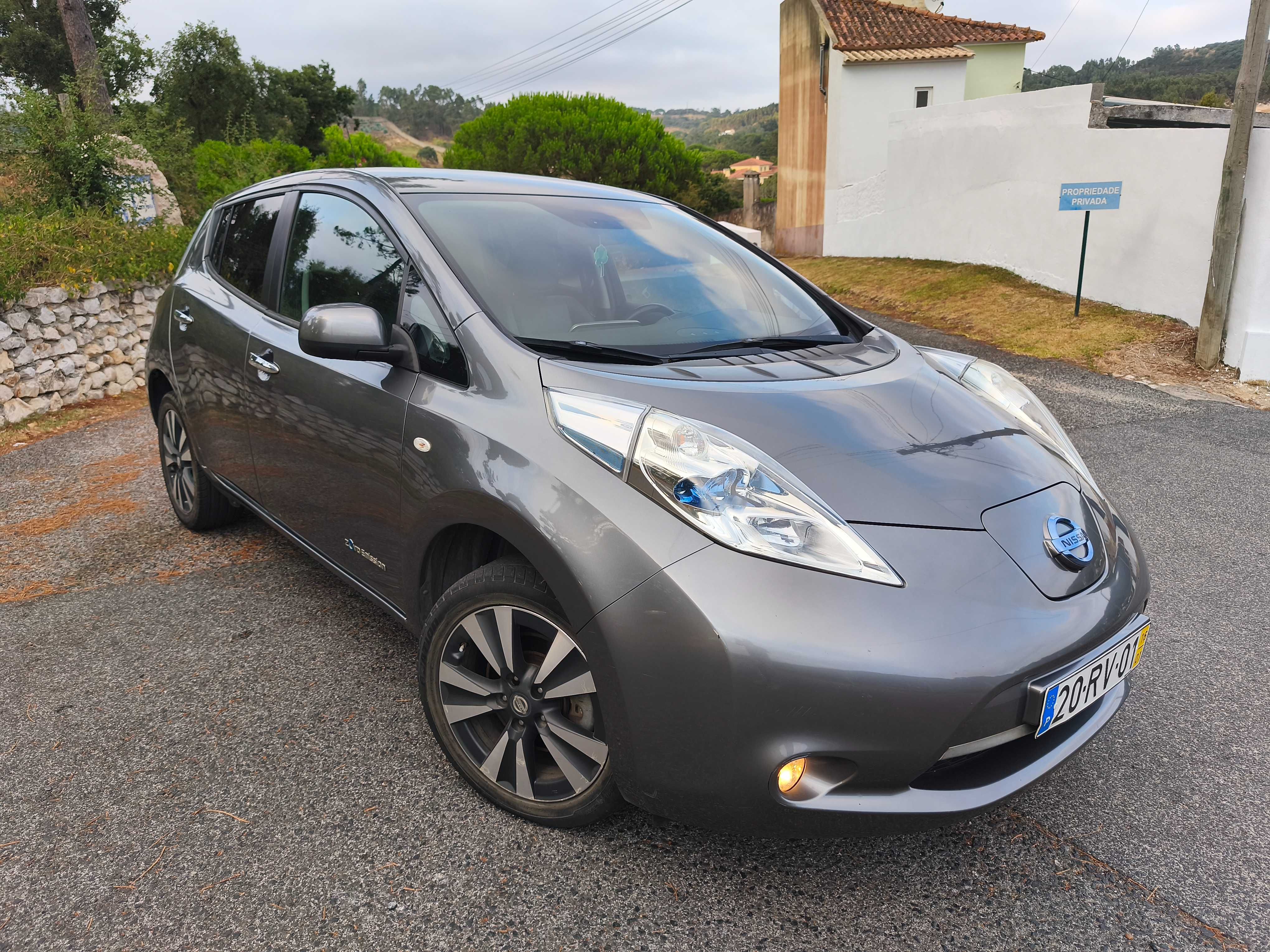 Nissan Leaf Acenta Tecna 30Kw