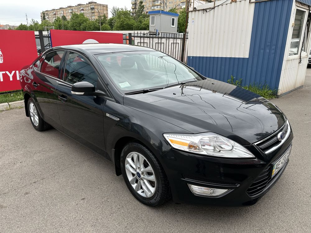 FORD MONDEO 2010 2.0 бенз