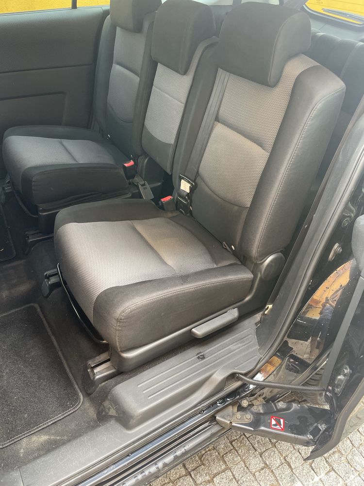 Mazda 5  7lugares