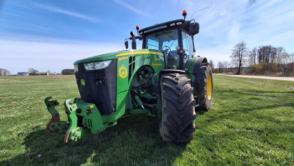 John Deere 8 R 285, 8285 R

305 000 zł