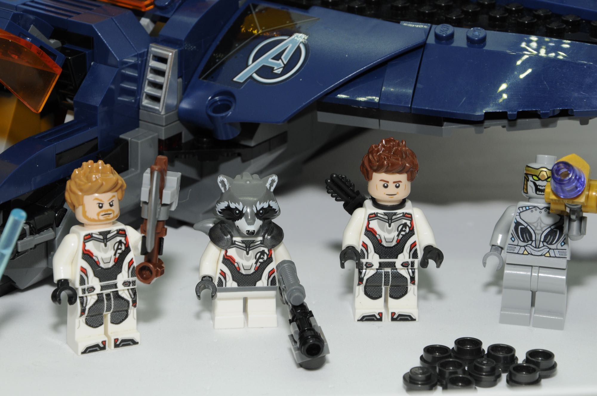 Lego 76126 Marvel Super Heroes Wspaniały Quinjet Avengersów