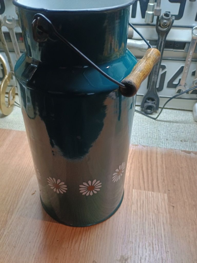 Kanka na mleko PRL 3-4litrowa