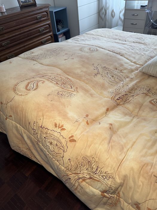 Cama casal articulada com motor