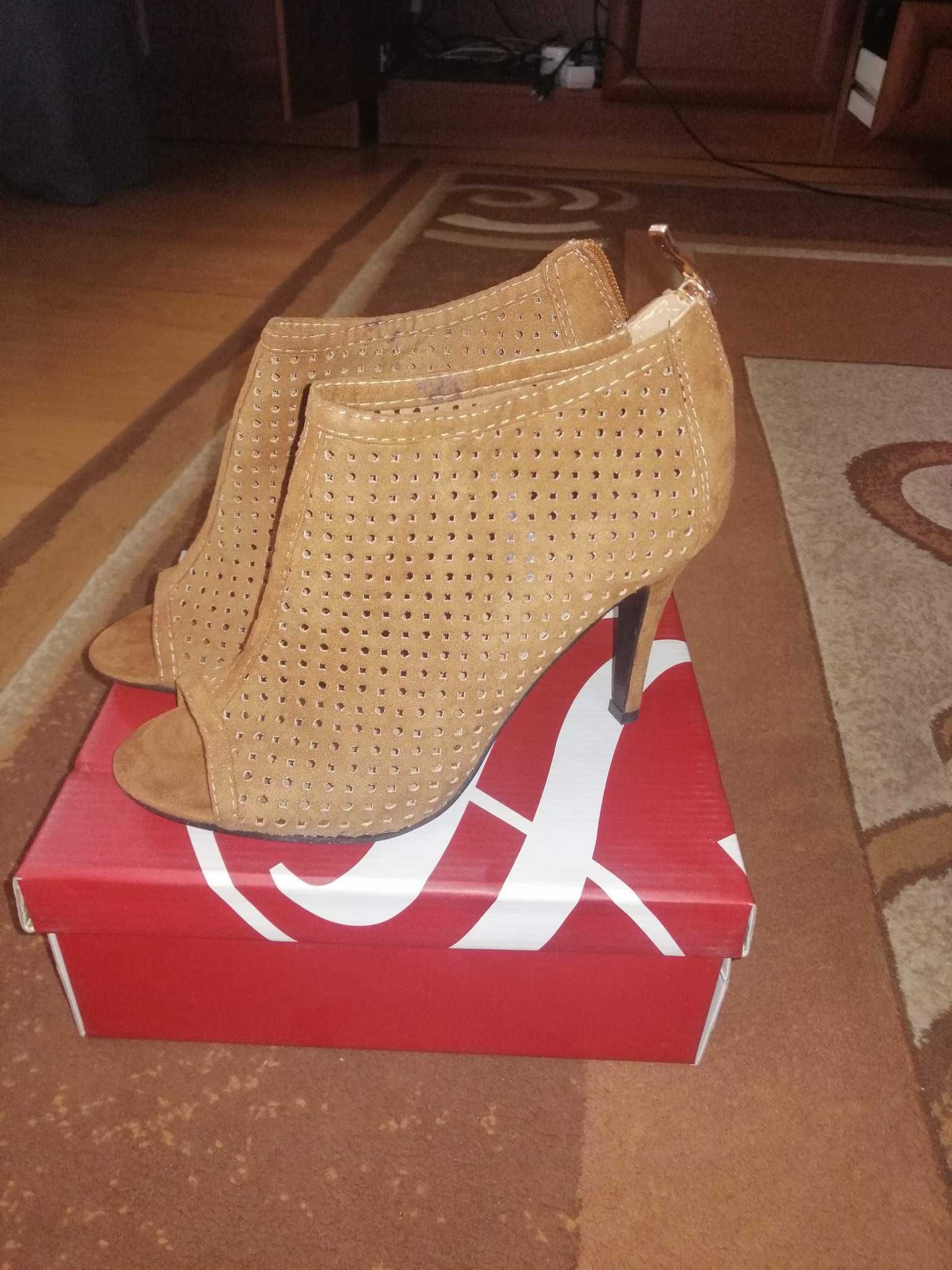 Buty szpilki roz.38 Tanio!