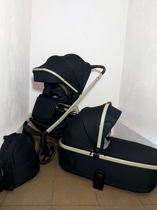 РОЗПРОДАЖКоляска новинка 2025 року CARRELLO VECTOR надлегка10.8кгШОУРУ