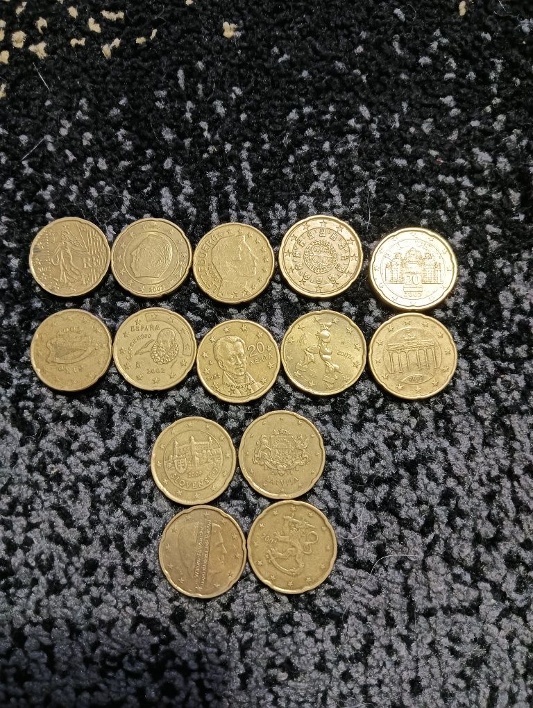 14 moedas de 20 sentimos
