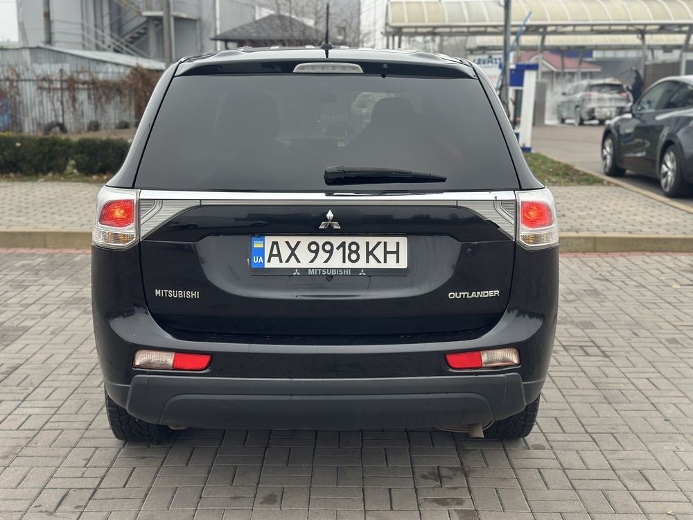 Mitsubishi outlander