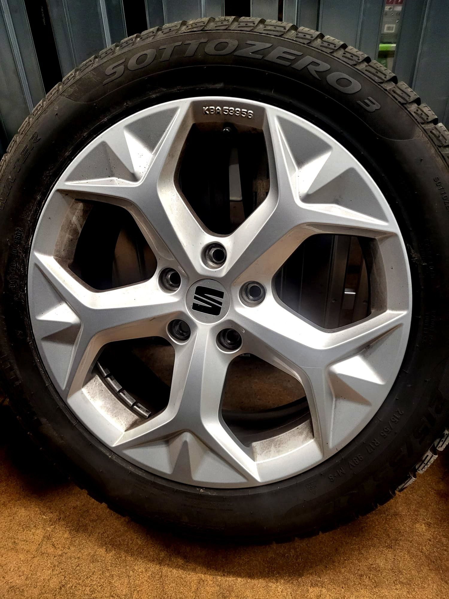 Koła Felgi 17 5x112 SEAT.Opony zimowe 215/55/17 PIRELLI SOTTOZERO 3
