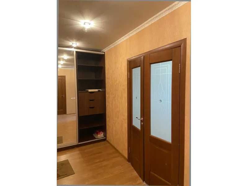 2 к. квартира,  2/5-ти,  53,7 кв. м, вул. Гоголя, 113