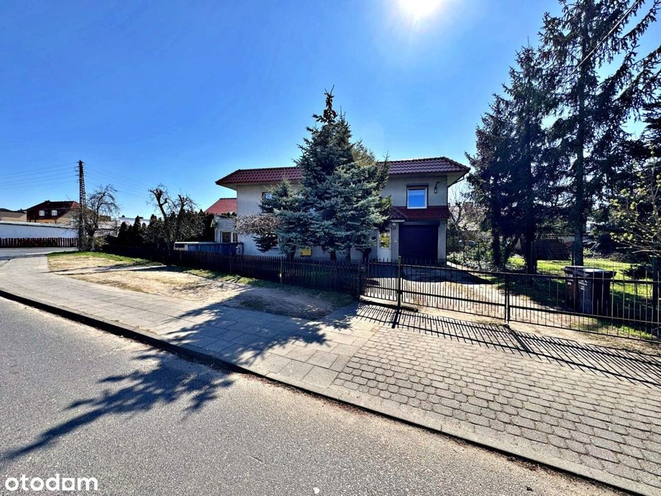 Duży Dom we Wrześni z Potencjałem | Lokale Użytkow