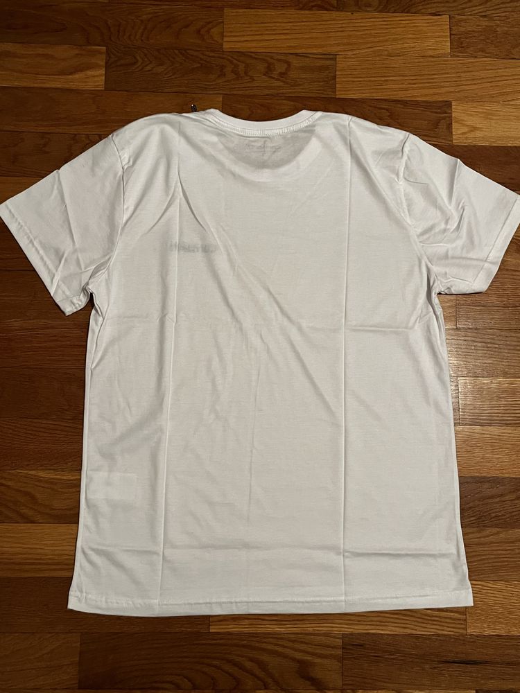 T-shirt Branca Carhartt