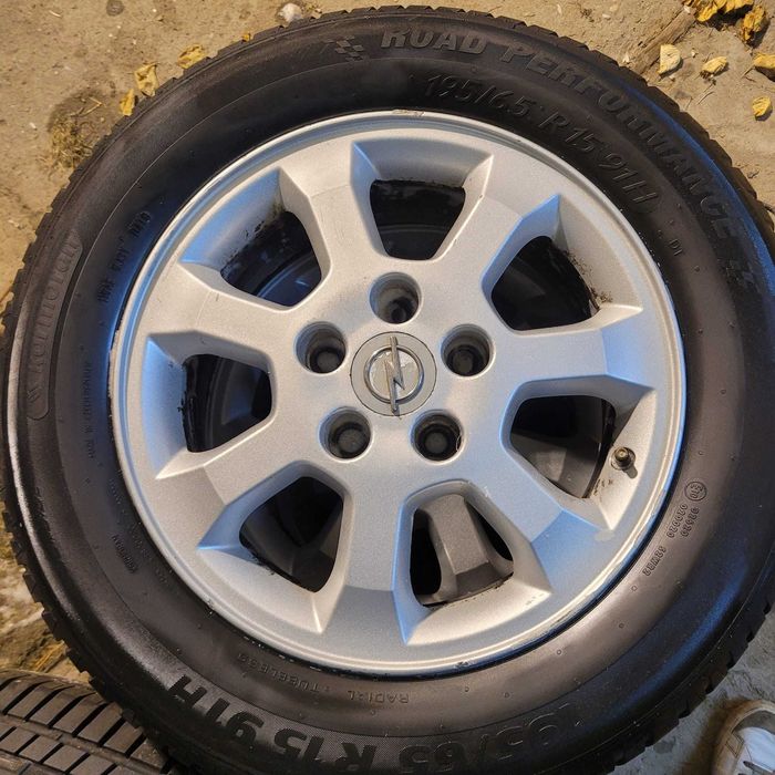4 Koła alufelgi; 15 cali; 5x110, 2 opony letnie 7mm bieżnika