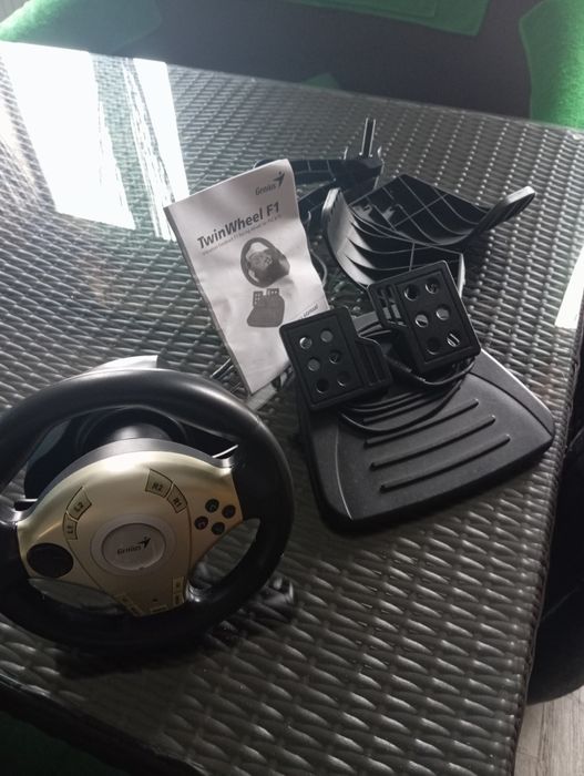 Ігровий гоночний руль