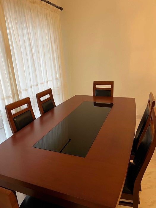 Mesa Sala Jantar Cerejeira Extensível c/ Oferta 6 Cadeiras