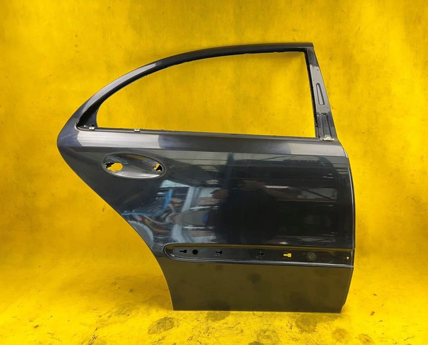 Drzwi Prawy Tył C359 MERCEDES E-klasa W211 Sedan