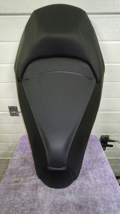 Siedzenie kanapa Kymco Xciting 400
