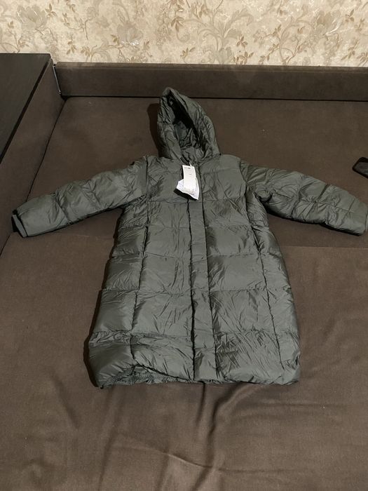 Новий дитячий пуховик на 9-10 років