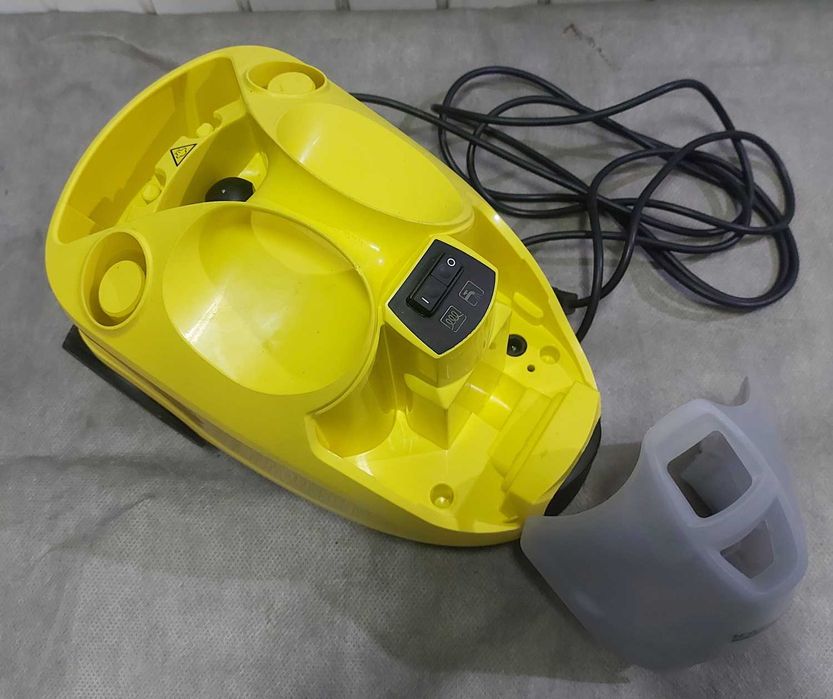 parownica przelewowa Karcher SC4 + żelazko