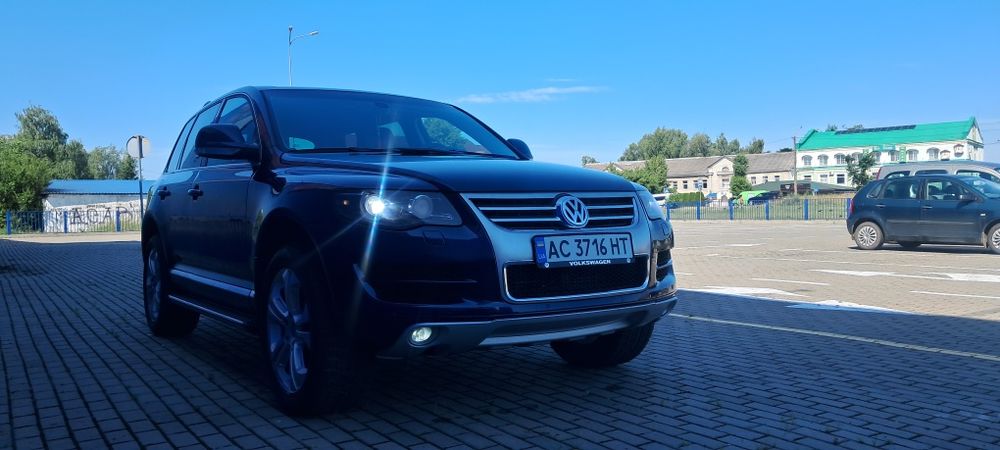 Продам Volkswagen Tuareg Exclusive