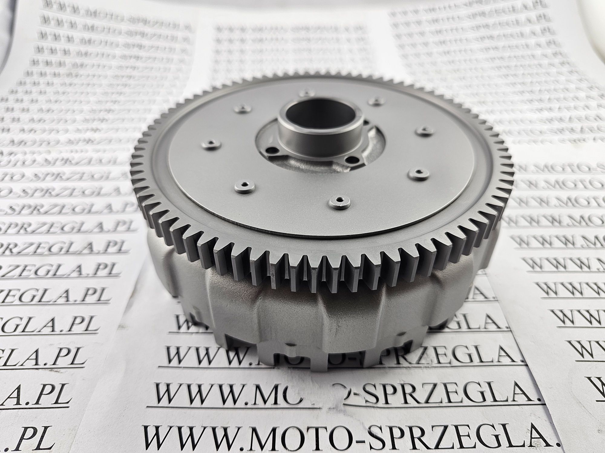 HUSQVARNA 701 VITPILEN sprzęgło kosz sprzęgłowy