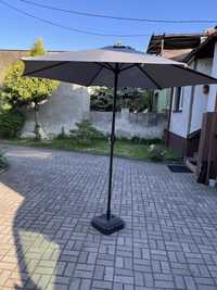 Parasol grodowy w dobrym stanie