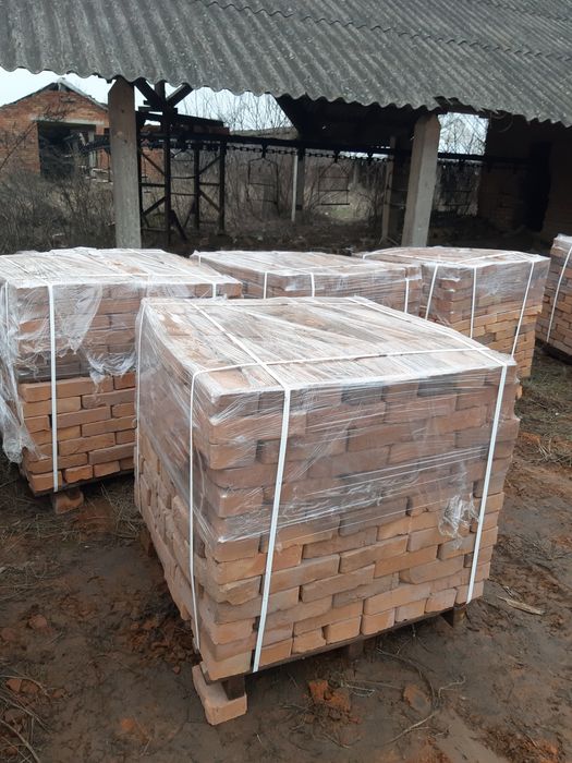 Цегла   рядова м 100 Миронівка