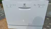 Посудомийна машина ELECTROLUX ESF 2440