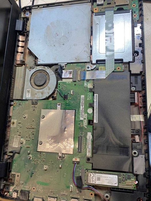 Сервісний центр з Ремонт ноутбуков і комп у Житомирі якісно. Гарантія.