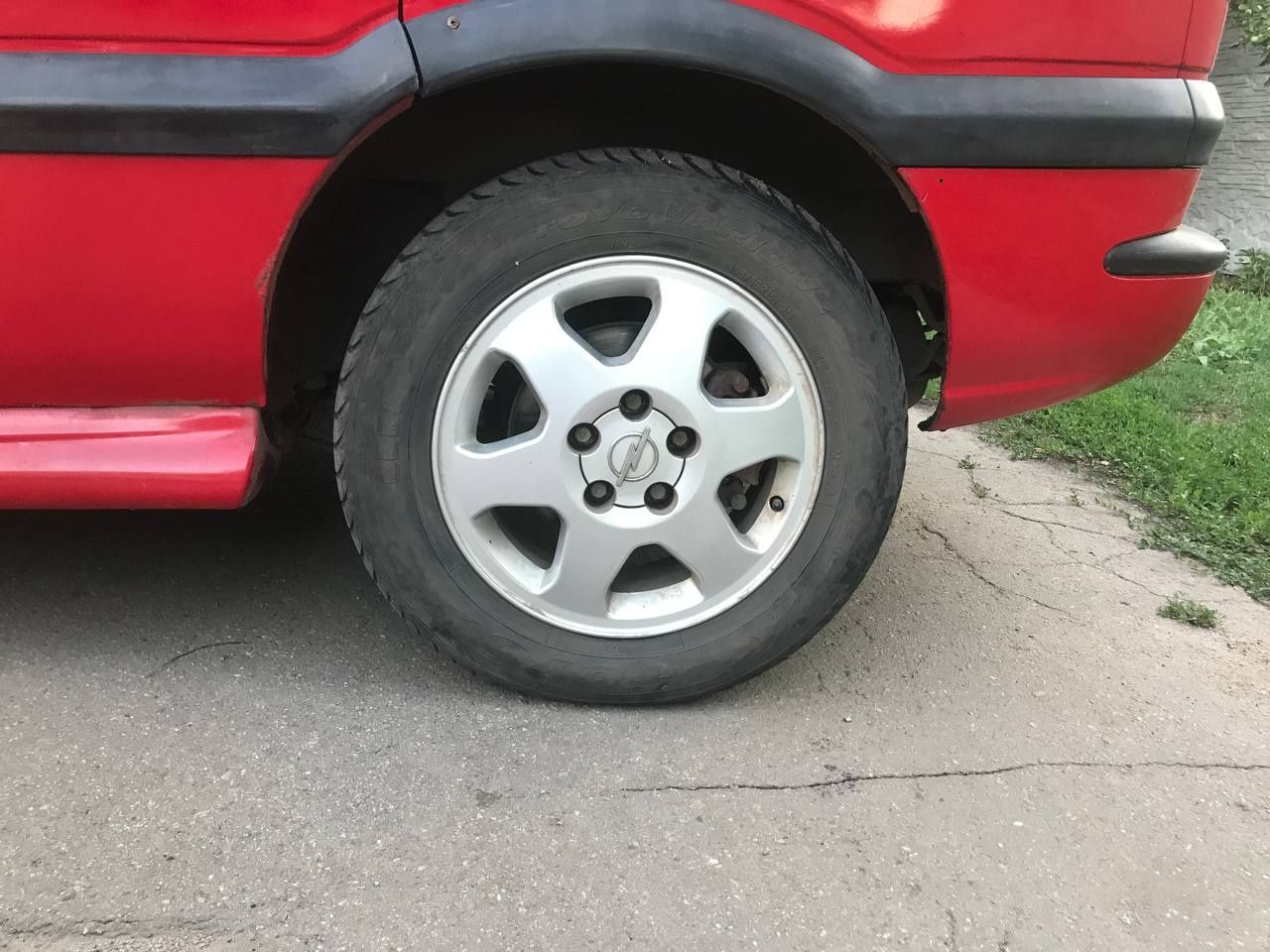 Продам Опель зефира