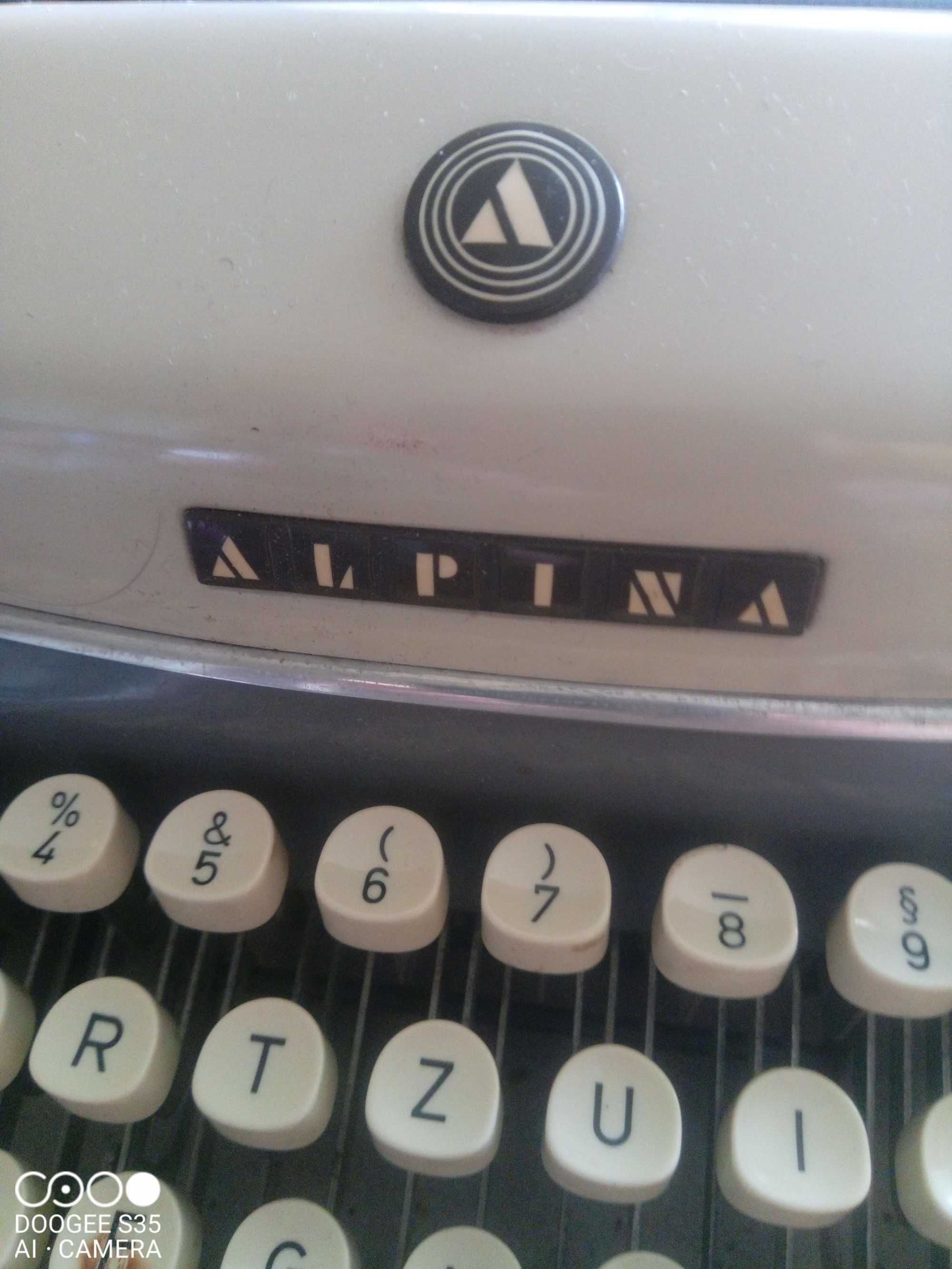 Alpina maszyna do pisania