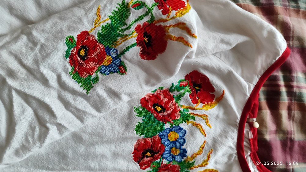 Вишиванка  для дівчинки